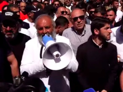 Պատիվ զգացեք, որ ձեր ձեռքով է լինելու մեր երկրում ընթացքող փոփոխությունը. Բագրատ Սրբազանն ուսանողներին