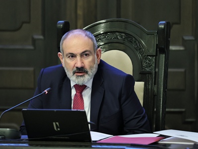 Пашинян: Надеемся, что карабахские соотечественники найдут работу в РА