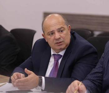 Տավուշի մարզպետը Կիրանցի բնակիչների հետ փակ հանդիպումից հետո հեռացավ՝ առանց հարցերին պատասխանելու