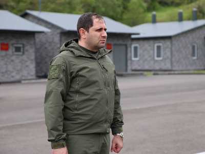 Սուրեն Պապիկյանն այցելել է գումարտակի՝ նոր կառուցված և շաբաթներ առաջ շահագործման հանձնված մշտական տեղակայման վայր