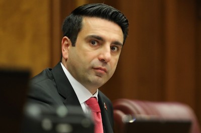 Armenia parliament speaker travels to Slovenia on official visit