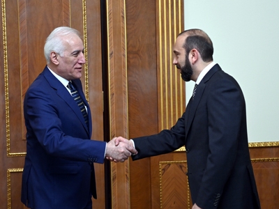 Դուք կարողանում եք գտնել լավագույն ճանապարհը, որը ՀՀ-ին տանում է անվտանգ ապագա․ նախագահը՝ Միրզոյանին