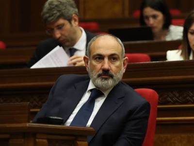 «Հրապարակ». Փաշինյանը սթրես էր հաղթահարում