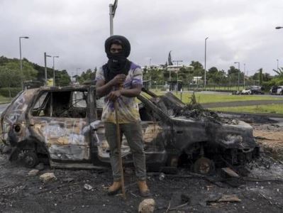 Violent protests resume in New Caledonia