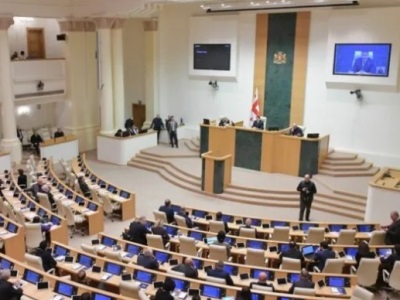 Վրաստանի խորհրդարանն առաջին ընթերցմամբ ընդունել է «ԼԳԲՏ քարոզչության» դեմ օրինագիծը
