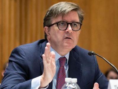О'Брайен в Баку о вооружении Армении: Каждая страна имеет право на самооборону
