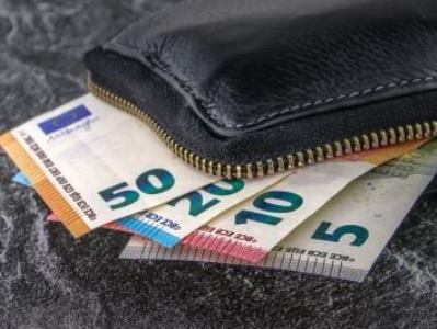 Գերմանիայում տղամարդը փողոցում 16 հազար 400 եվրո է գտել և վերադարձրել տիրոջը