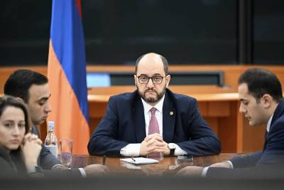 «Հրապարակ». Պատրաստվում են վերակազմավորել «ֆեյքերի ՊՈԱԿ»-ը