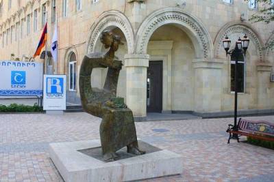 «Հրապարակ». Հայտնի է՝ ով է իշխանությունների «սրտի թեկնածուն»