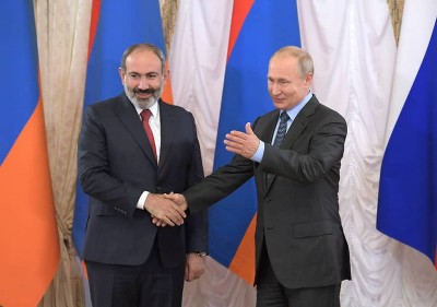 «Փաստ». Իշխանություններն սկսելու են Ռուսաստանին սիրաշահե՞լ