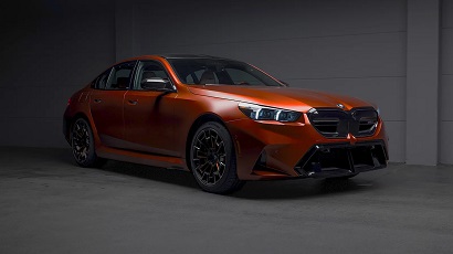 Уникальный оранжевый BMW M5 в единственном экземпляре продадут на благотворительном аукционе