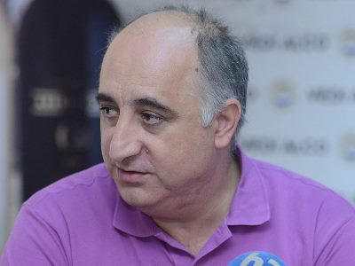 Գիտական կոպիտ սխալներ ունեցող այս դասագիրքը հաղթել է, ո՞ւր եք հանձնաժողովի անդամներ. Սերոբ Խաչատրյան