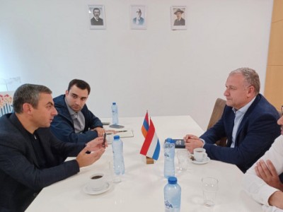 Ишхан Сагателян находится с визитом в Нидерландах