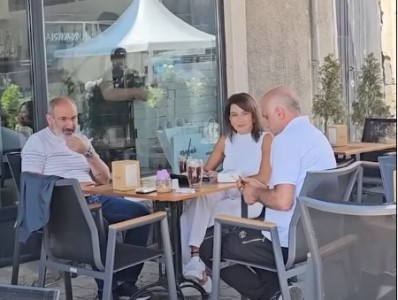 Никол Пашинян и Анна Акопян отдыхают в Гюмри