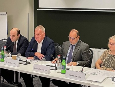 Глава миссии ЕС в РА принял участие в мероприятии по решению потребностей групп, затронутых конфликтом