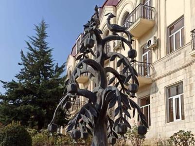 Monument Watch: All Armenian writings removed from buildings on central streets of Karabakh capital Stepanakert