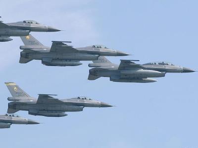 США передадут Украине ракеты для истребителей F-16