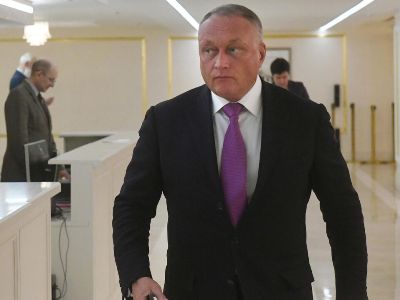 Сенатора от «Единой России» обвинили в организации убийства и задержали во время заседания