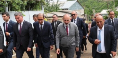 «Жоховурд»: Депутаты от правящей в Армении партии за два года до парламентских выборов уже начали агитацию