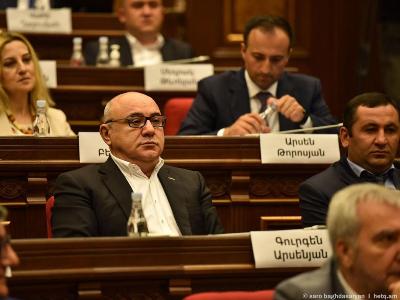 Ռուսաստանում ՀՀ նորանշանակ դեսպանը մինչեւ վերջերս բիզնես ուներ այդ երկրում․ «Հետք»