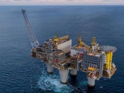Вице-канцлер Германии выступил против планов бурения скважин на природный газ в Северном море
