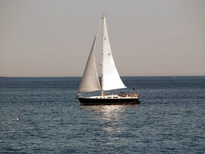 1 killed, 6 missing after luxury superyacht sailboat sinks off Sicily