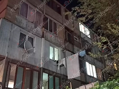 Երևանում տղամարդը 5-րդ հարկից ընկել ու հայտնվել է 2-րդ հարկի խաղողի վազերի մեջ. նա հոսպիտալացվել է. shamshyan.com