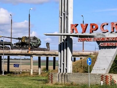 More than 122,000 people flee border areas of Russia's Kursk Region