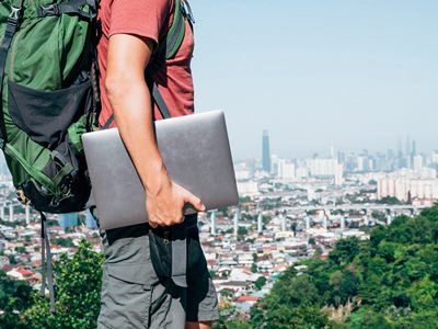 Эксперты назвали лучшие города для совмещения отдыха с удаленной работы