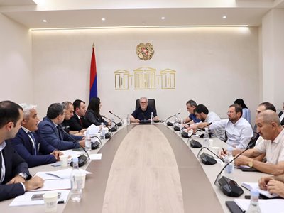ԱԺ պաշտպանության և անվտանգության հարցերի մշտական հանձնաժողովի քննարկմանը փոխնախարարը ներկայացրել է օրենսդրական նախագծեր