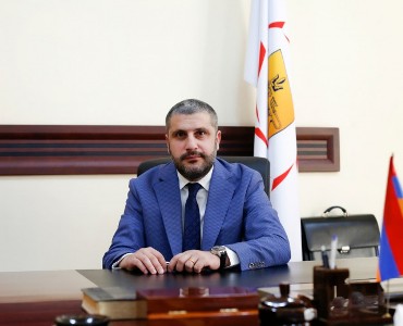 «Փաստ». «Ամեն ինչում վատն եք տեսնում». Երևանի փոխքաղաքապետն իր հոր հիմնադրած ընկերության և բիզնես-ծրագրի մասին