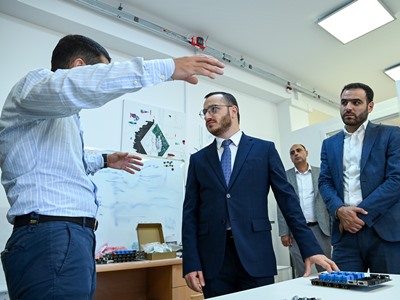 Մխիթար Հայրապետյանն այցելել է միկրոալիքային նորարարական սարքավորումներ և տեխնոլոգիաներ արտադրող «ԱՏԳ» ընկերություն