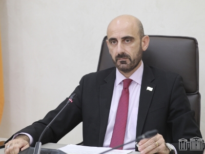 Կհստակեցվի բուժհաստատության դեղատան կողմից դեղերի բացթողնման կարգը.  Քննարկում ԱԺ գլխադասային հանձնաժողովում
