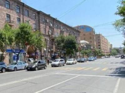 Առաջարկում են Ամիրյան փողոցն անվանափոխել Պապ թագավորի անունով, Լենինգրադյանը՝ Բեկոր Աշոտի