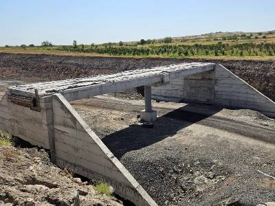 Հյուսիս-հարավ ճանապարհի՝ Ագարակի հնավայրը շրջանցող հատվածում ավարտական փուլում են հանույթի և լիցքի աշխատանքները