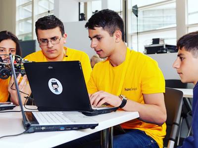 Yandex Armenia-ն ծրագրավորման դպրոցում սովորելու համար նոր հայտերի հավաքագրում է սկսում (ֆոտո)