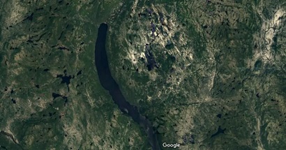 Мужчина, искавший место для отдыха по Google Maps, обнаружил ранее неизвестный кратер метеорита