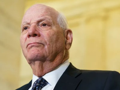 Влиятельный американский сенатор призвал Баку освободить журналистов и активистов в преддверии COP29