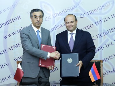 Ստորագրվել է համաձայնագիր Նարեկ Մկրտչյանի և Կատարի աշխատանքի հարցերով նախարար Ալի բին Սամիխ Ալ-Մարրիի միջև