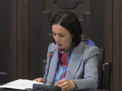 «13 դասագիրք չի մտել դպրոց» արտահայտությունը կապ չունի իրականության հետ. խնդիր կա 2-3 առարկայի պարագայում. ԿԳՄՍ նախարար