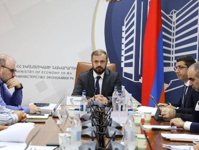 Կայացել է ՓՄՁ զարգացման ենթախորհրդի հերթական նիստը. Պապոյանը մի շարք հանձնարարականներ է տվել