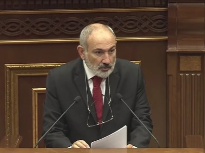 Пашинян - оппозиционному депутату: Вы думаете о том, что уступил Азербайджан, а я думаю о том, что выиграла Армения