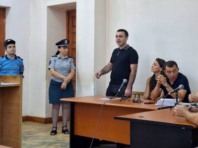 Գերասիմ Վարդանյանը այն քաղաքական ֆիգուրն է, ով մնացել է իշխանության կոկորդին. Փաստաբան