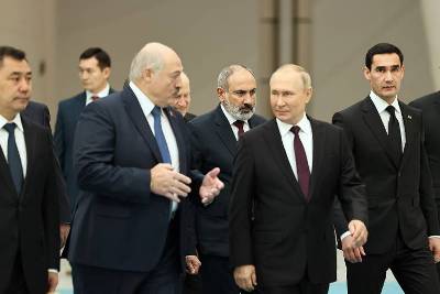 Newspaper: Will Armenia PM not miss opportunity to ‘kiss’ Russia tsar’s ‘cross?’