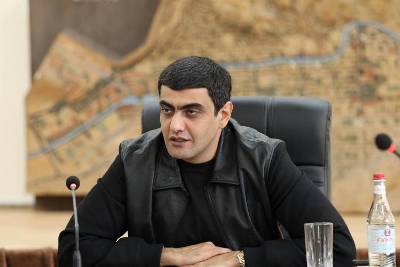 «Հրապարակ». Առուշ Առուշանյանի պաշտոնի համար մարտերը սկսված են