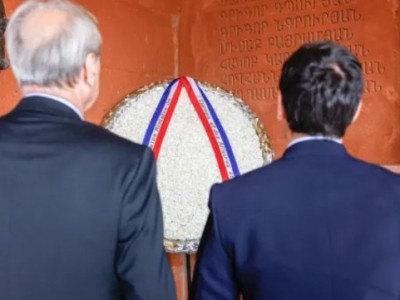 Ֆրանսիայի ԱԳ նախարարն այցելել է Մուսա լեռան հերոսամարտի հուշահամալիր