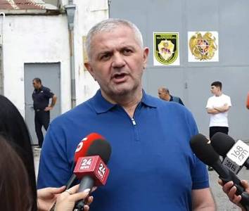 Վանաձորում տեղի է ունեցել հակասահմանադրական պրոցես, դատական պրոցեսների մեջ եմ. Մամիկոն Ասլանյան