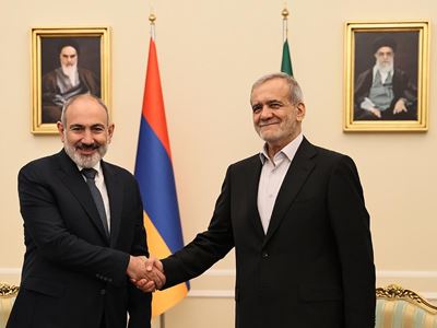 Президент Ирана поздравил власти и народ Армении с Днем независимости