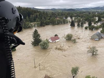 EU to provide €10 billion in aid to central, eastern European countries affected by floods