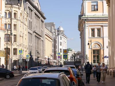 В России могут повысить взнос за уход иностранцев с рынка